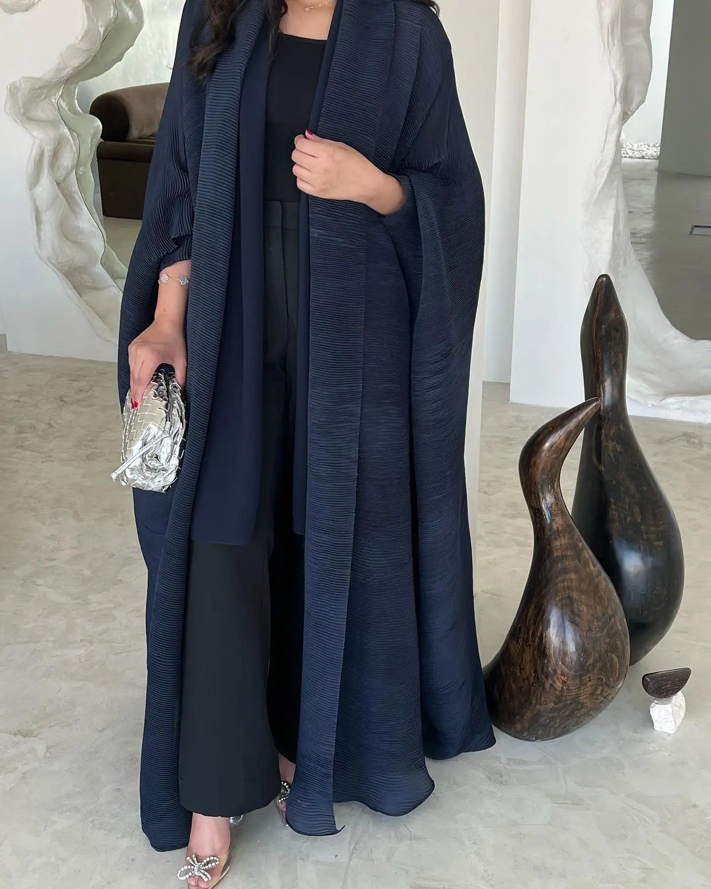 Elegant Pleated Abaya for Women, Long Open Front Islamic Clothing, Customizable Muslim Outerwear Robe for Formal & Casual